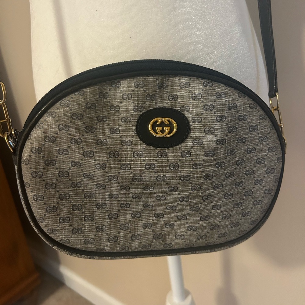 Vintage Gucci Crossbody Purse